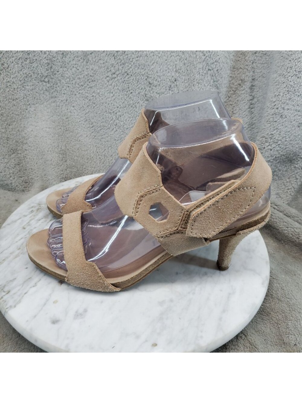 Pedro Garcia Shoes Womens Size EU 36.5 US 6 Beige Suede Sandals